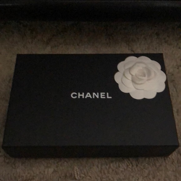 Chanel Cobalt Blue Iridescent CC Wallet Holder - Picture 13 of 13